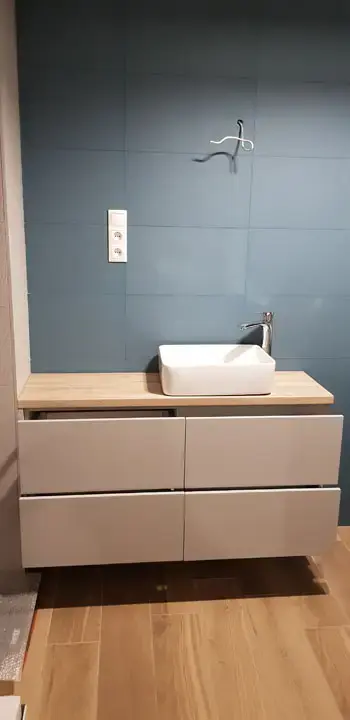 Kompakt fürdő tároló referencia, 2. kép