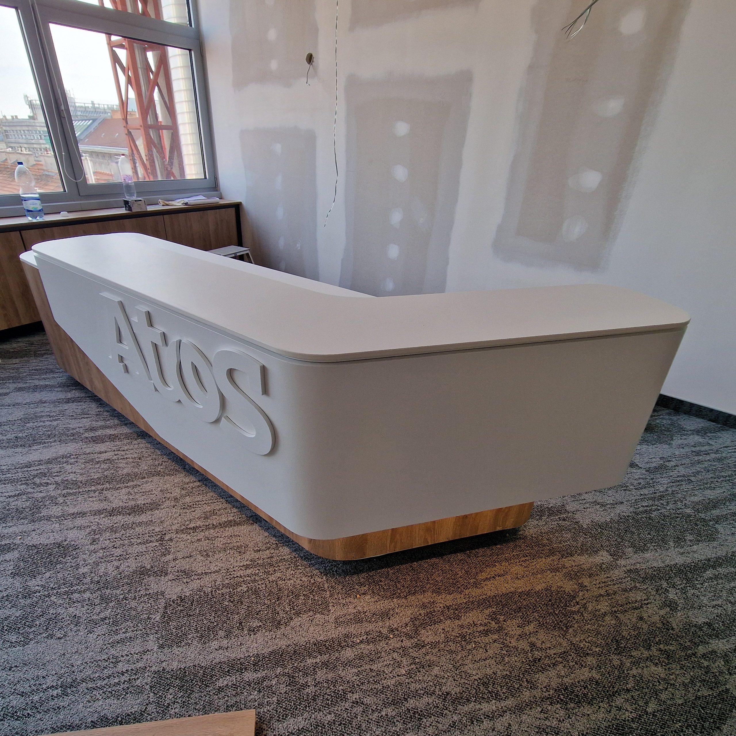 Tárgyaló és recepció bútorzat referencia, 2. kép