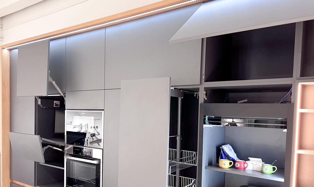 Asztalos Mánia bemutatóterem Budapest, 4. kép